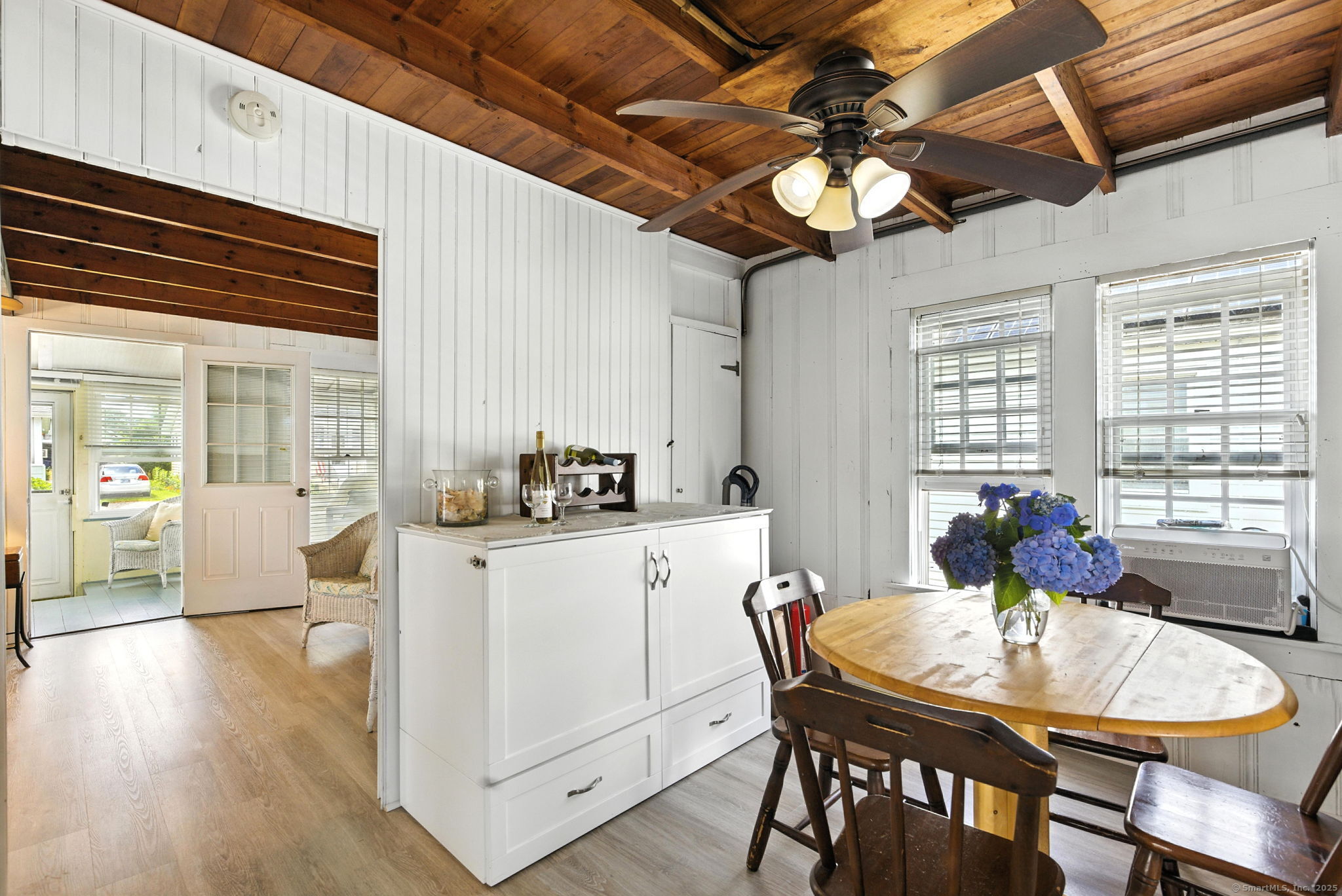 Old Lyme, Connecticut 06371, United States, 3 Bedrooms Bedrooms, ,2 BathroomsBathrooms,Residential,Active,175031