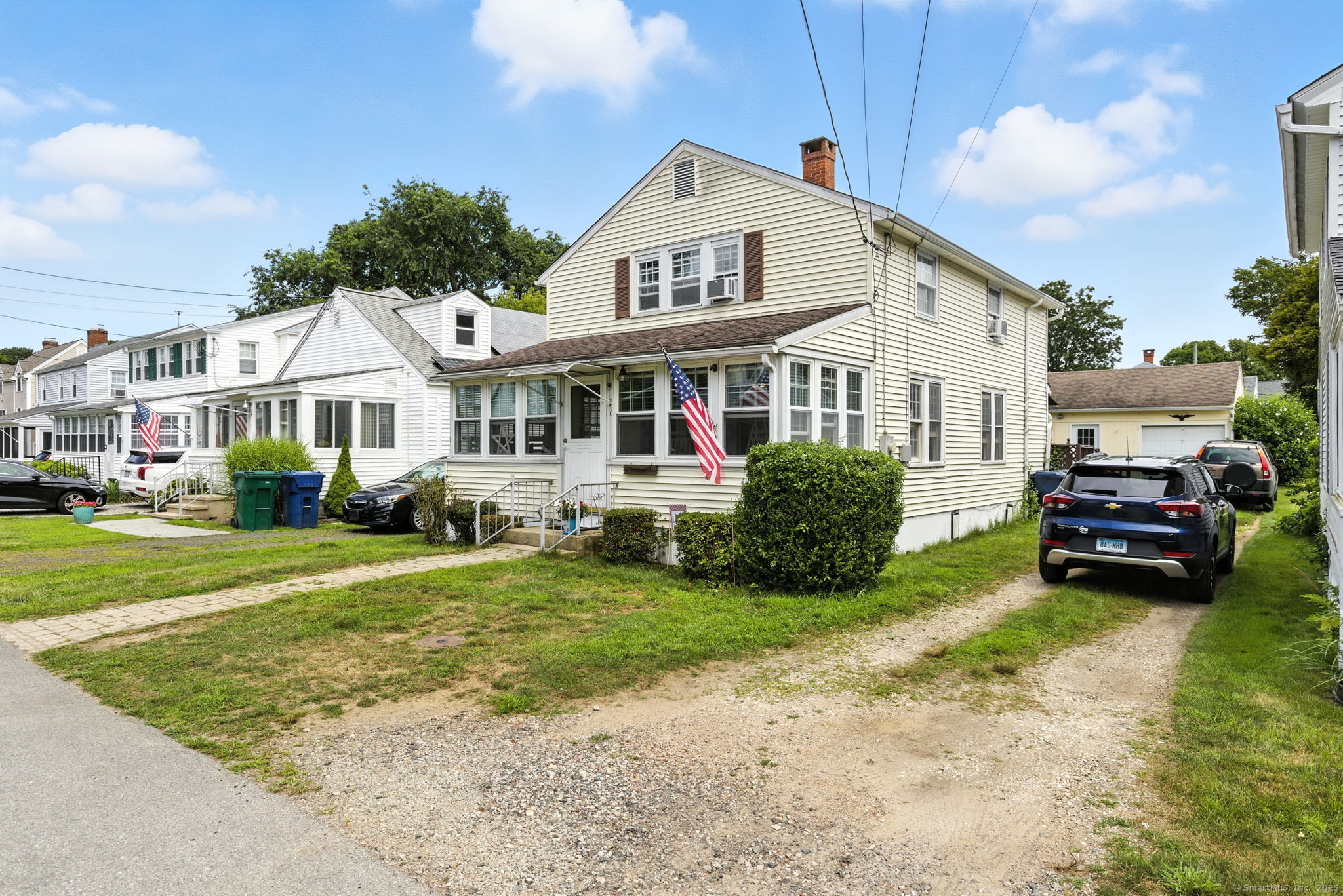 Old Lyme, Connecticut 06371, United States, 3 Bedrooms Bedrooms, ,2 BathroomsBathrooms,Residential,Active,175031
