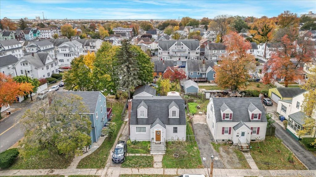 Photo of 631 Fairview Avenue, Bridgeport, CT 06606 (MLS # 24138031)