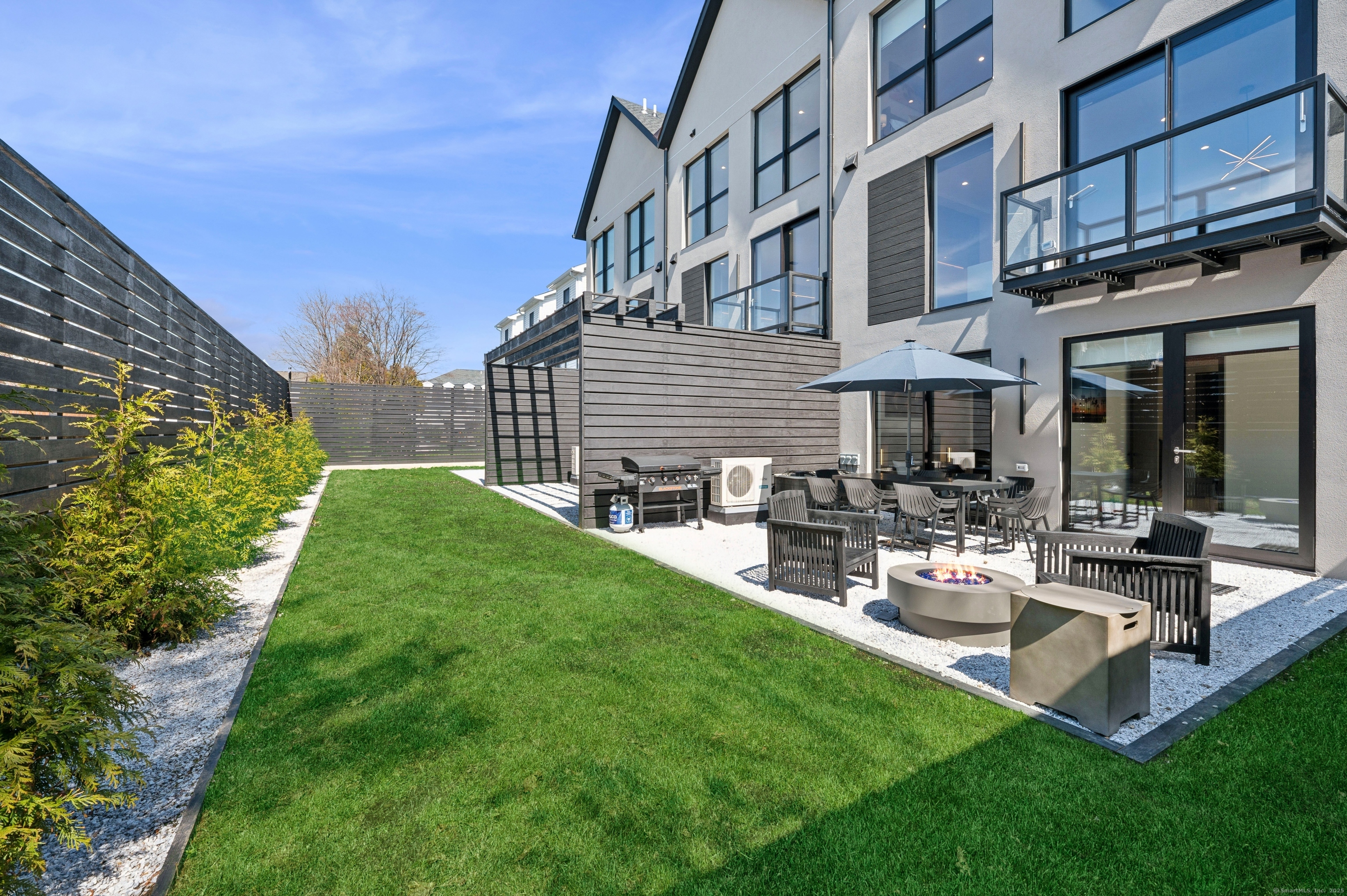 Rental Property at Dean Street 3, Stamford, Connecticut - Bedrooms: 4 
Bathrooms: 4 
Rooms: 8  - $8,750 MO.