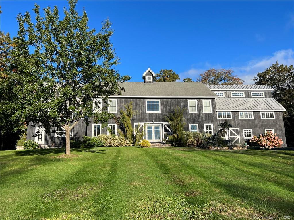 Rental Property at 66 Westwoods Road 2, Sharon, Connecticut - Bedrooms: 6 
Bathrooms: 5.5 
Rooms: 11  - $24,000 MO.