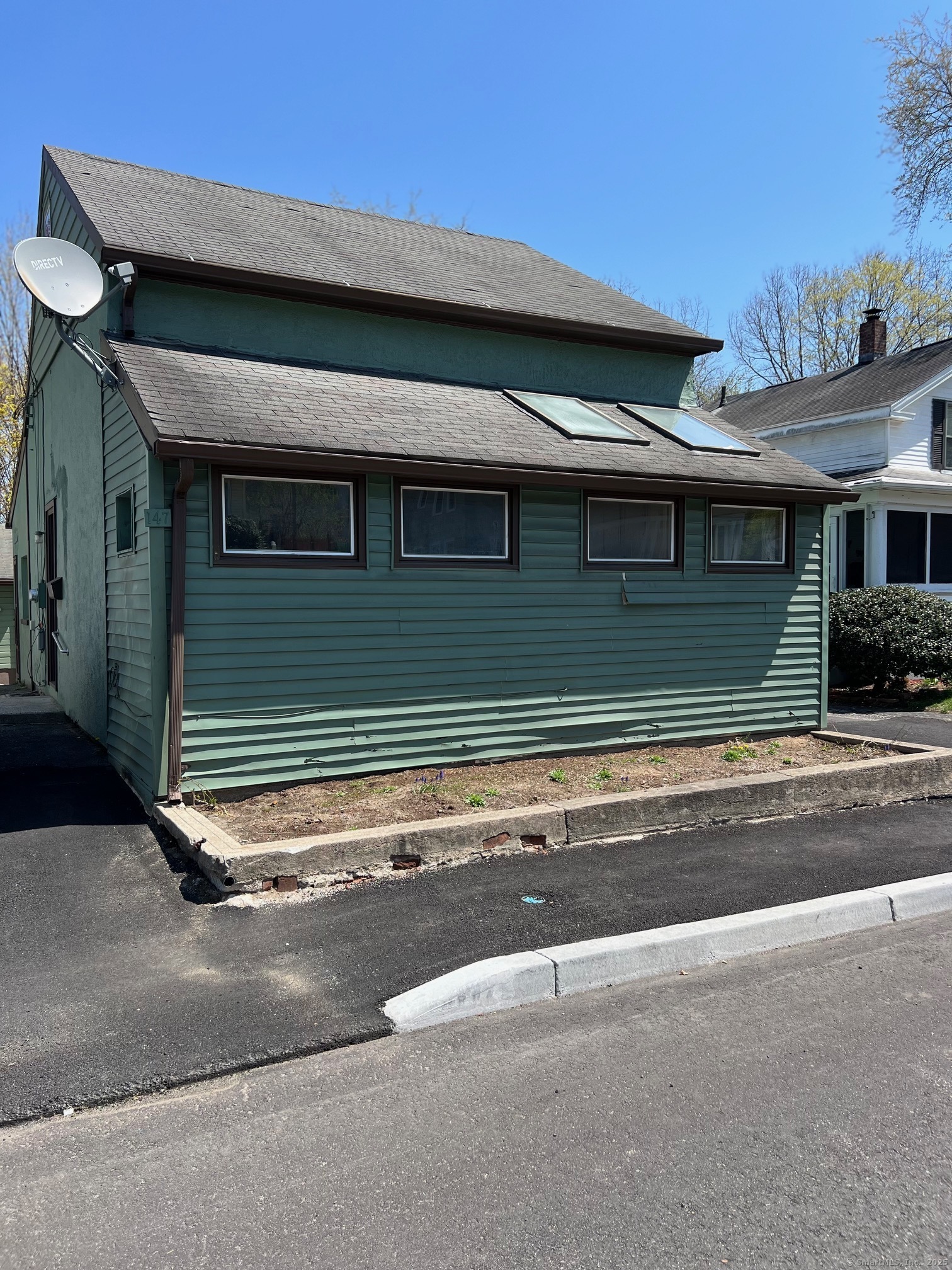 147 High Street, Torrington, Connecticut image 1