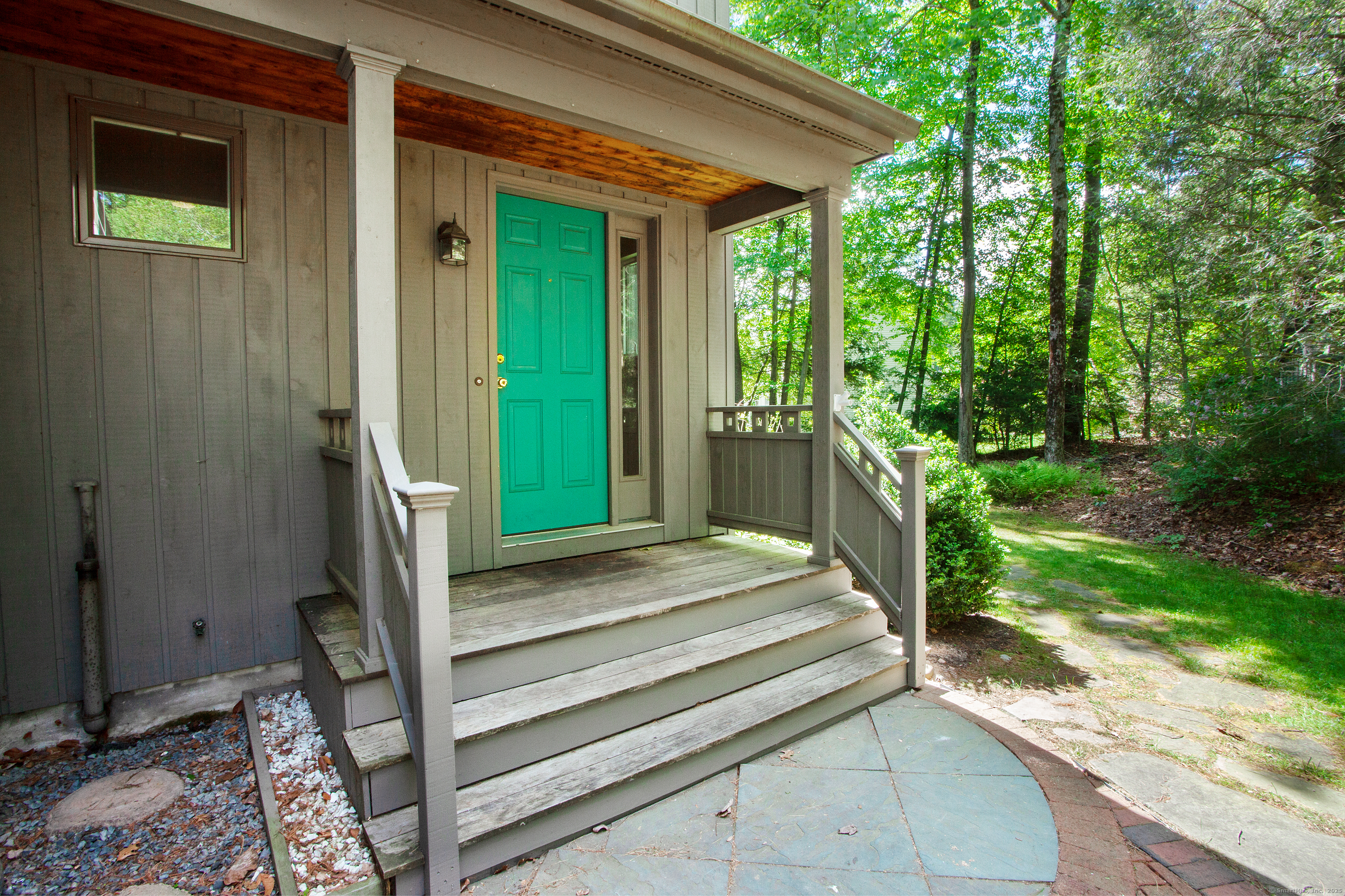 2 Trainor Drive, Simsbury, Connecticut image 36