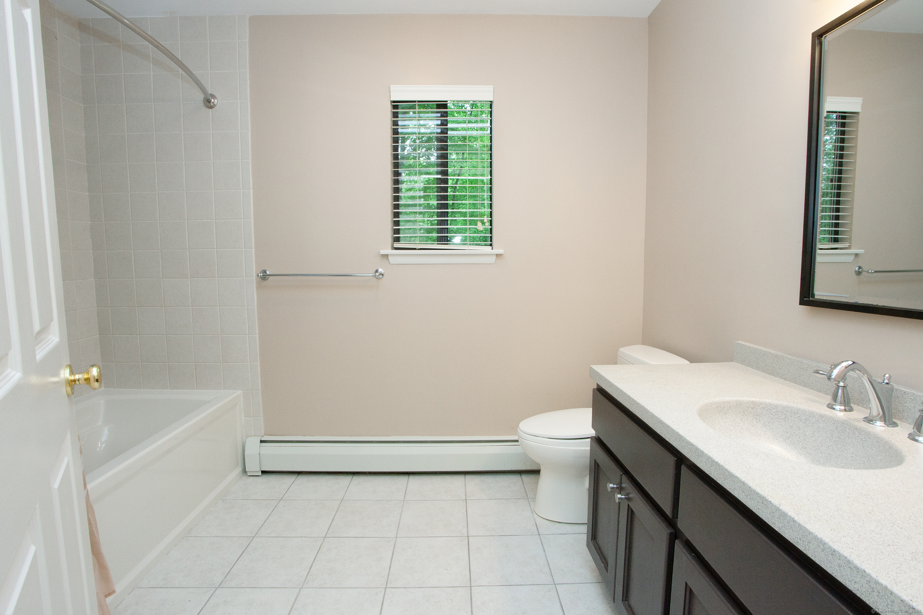 2 Trainor Drive, Simsbury, Connecticut image 16