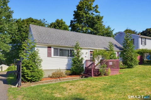 Photo of 31 Ann Street, East Haven, CT 06512 (MLS # 24187345)