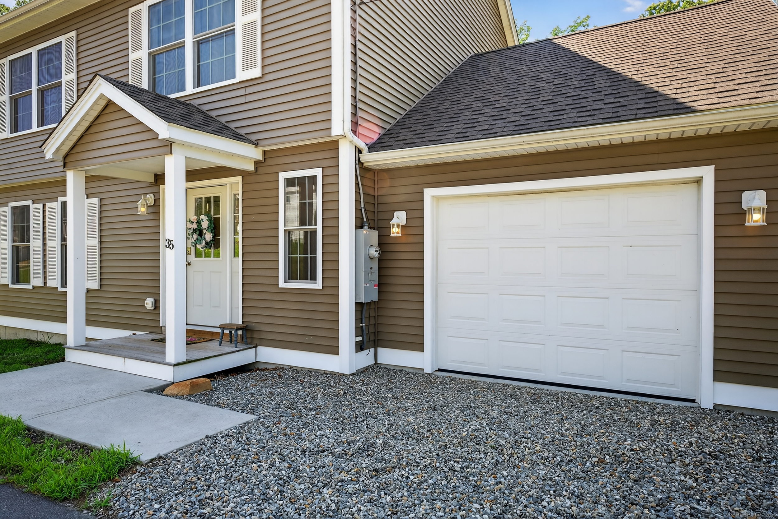 35 Ames Road