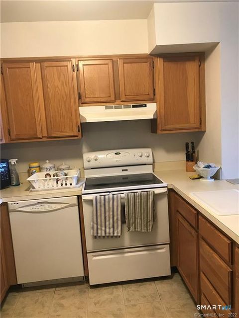 Tiny photo for 51 Schuyler Avenue #APT 6G, Stamford, CT 06902 (MLS # 24145395)