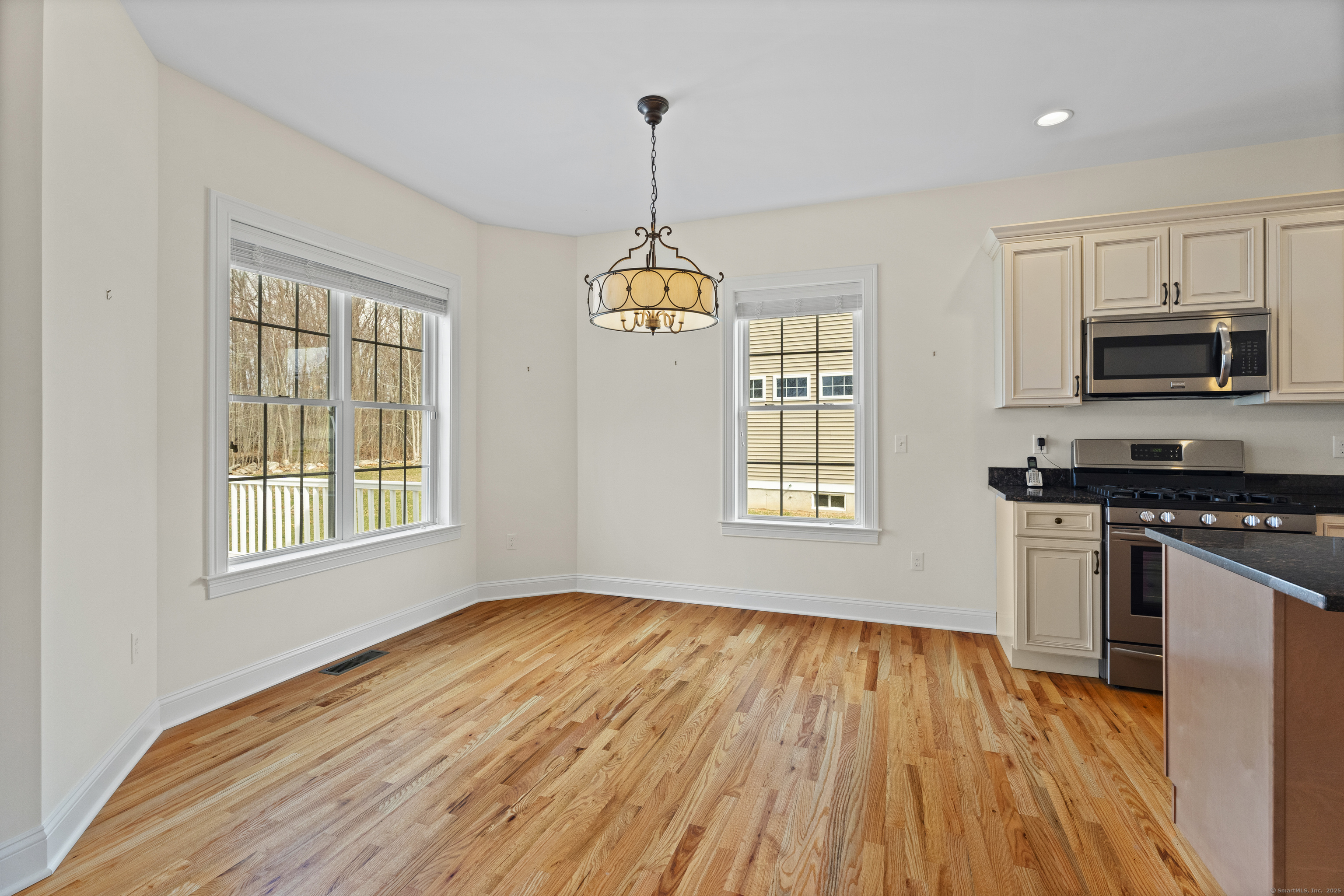 39 River Walk Walk, Branford, Connecticut image 9