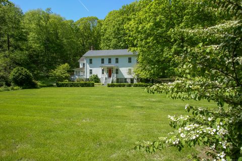 11 Hodge Road Roxbury CT 06783