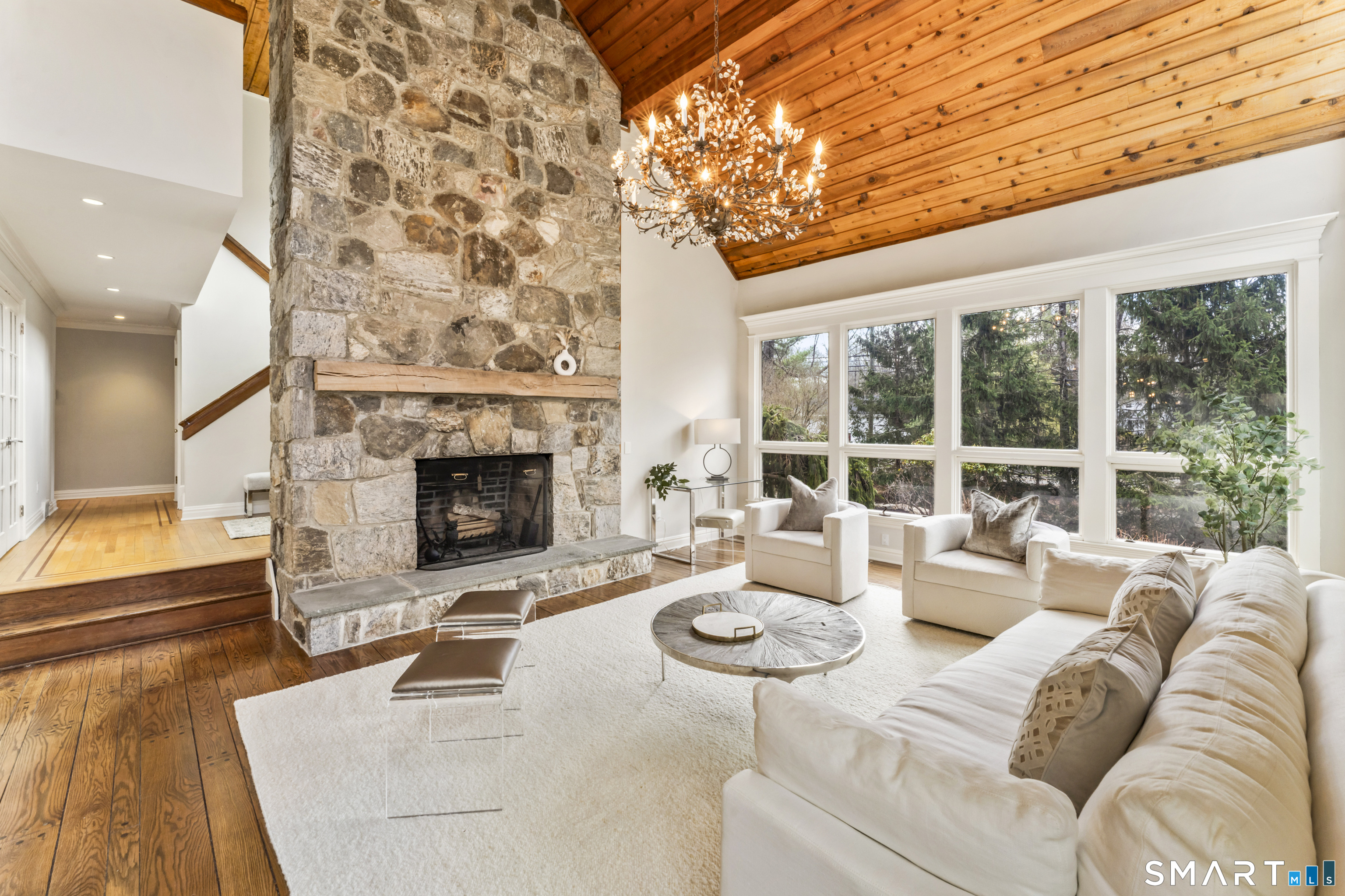 60 Old Easton Turnpike