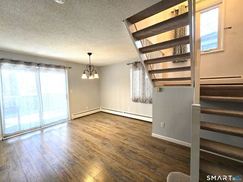 Tiny photo for 7 Staunton Court #E, Farmington, CT 06032 (MLS # 24149952)