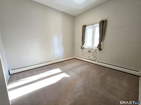 Tiny photo for 7 Staunton Court #E, Farmington, CT 06032 (MLS # 24149952)