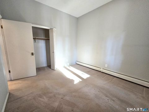 Tiny photo for 7 Staunton Court #E, Farmington, CT 06032 (MLS # 24149952)