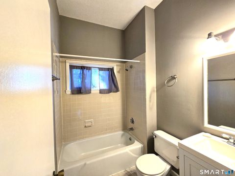 Tiny photo for 7 Staunton Court #E, Farmington, CT 06032 (MLS # 24149952)