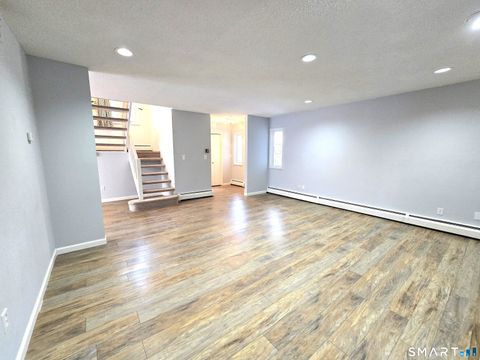 Tiny photo for 7 Staunton Court #E, Farmington, CT 06032 (MLS # 24149952)