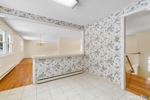 Tiny photo for 33 Lanz Lane, Ellington, CT 06029 (MLS # 24155131)