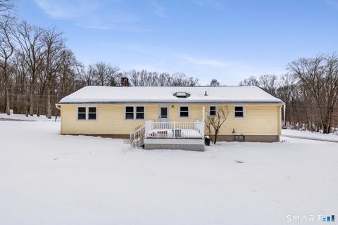Tiny photo for 33 Lanz Lane, Ellington, CT 06029 (MLS # 24155131)