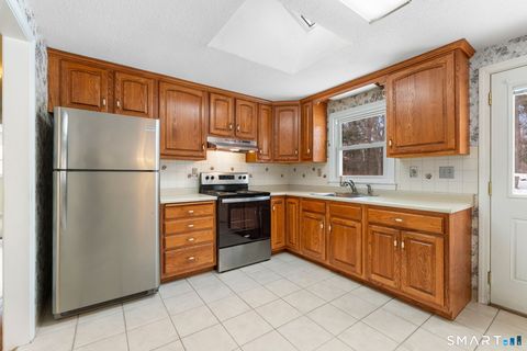 Tiny photo for 33 Lanz Lane, Ellington, CT 06029 (MLS # 24155131)