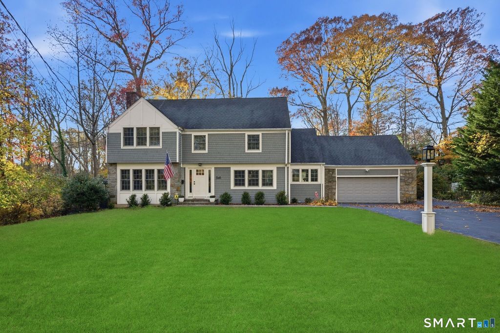 Photo of 341 Crestwood Road, Fairfield, CT 06824 (MLS # 24151154)