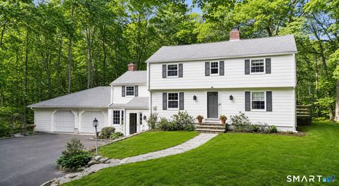 Homes For Sale - 493 Valley Road<br/> Fairfield County, New Canaan, CT 06840