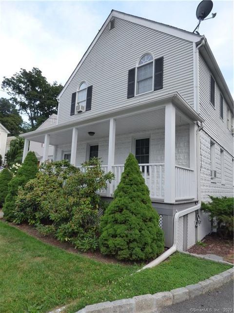 Photo of 490 Den Lane #1st Floor, Greenwich, CT 06831 (MLS # 24174772)