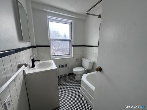 Tiny photo for 230 Farmington Avenue #APT C2, Hartford, CT 06105 (MLS # 24153921)