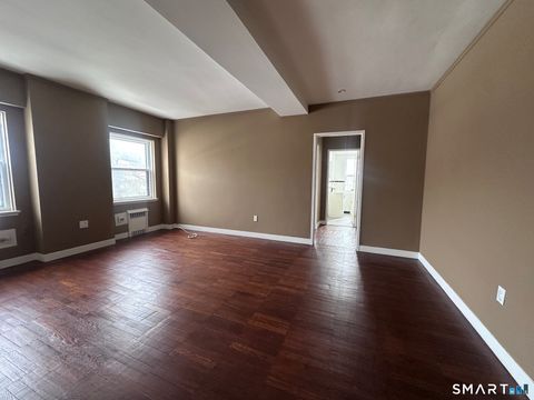 Tiny photo for 230 Farmington Avenue #APT C2, Hartford, CT 06105 (MLS # 24153921)