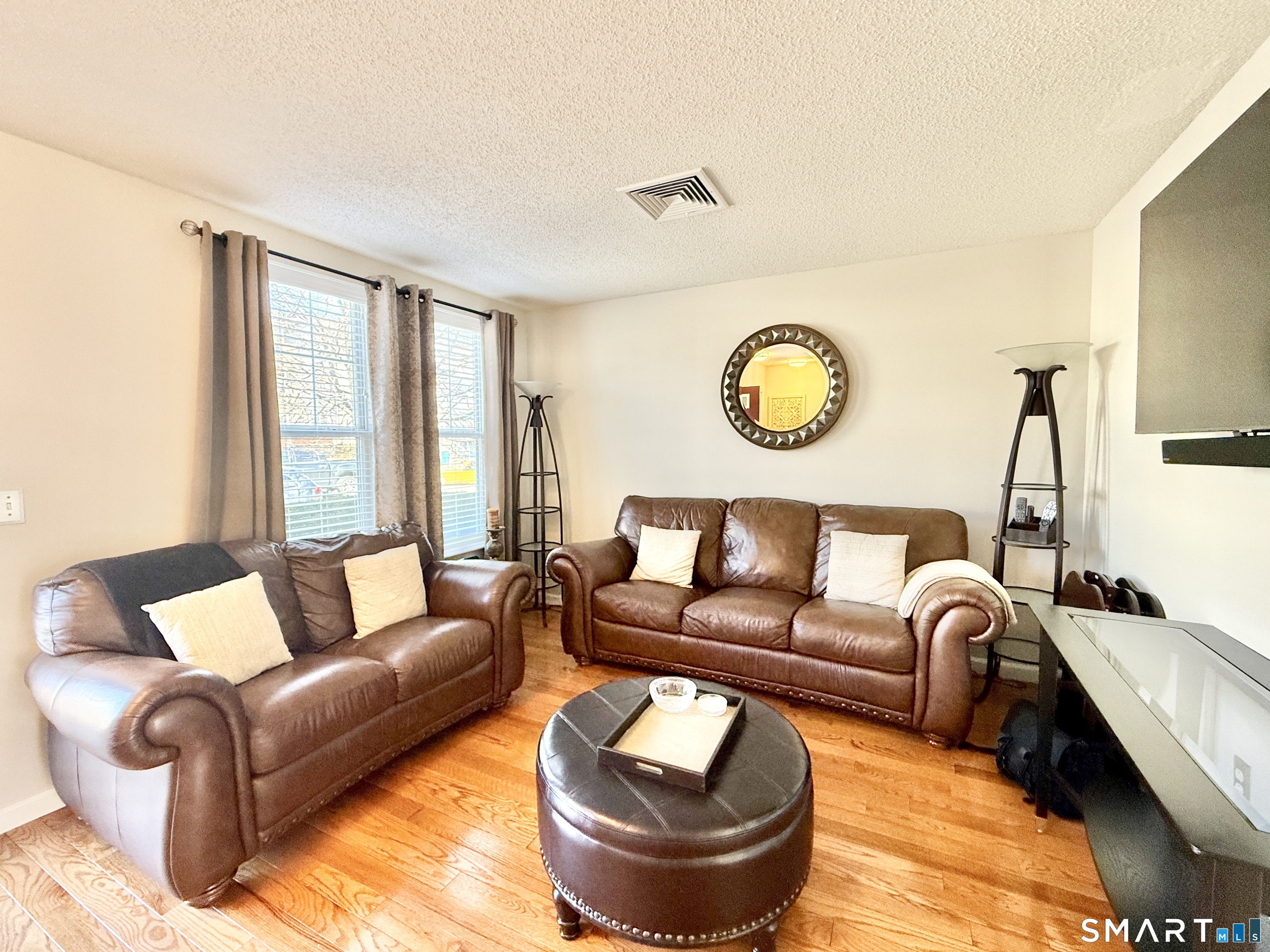 46 Young Dixon Way 46