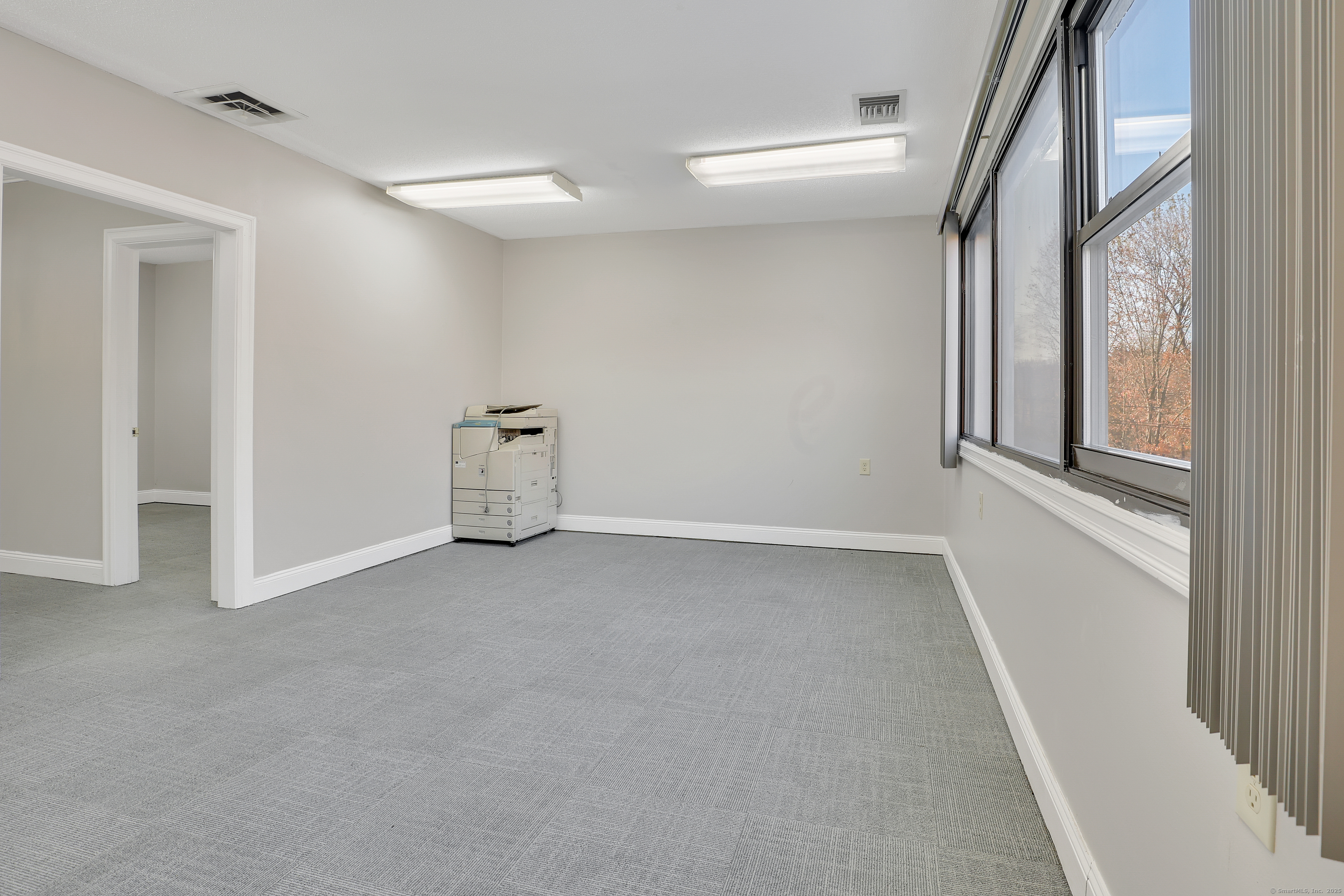 Meriden, Connecticut 06451, United States, ,Residential,Active,89863