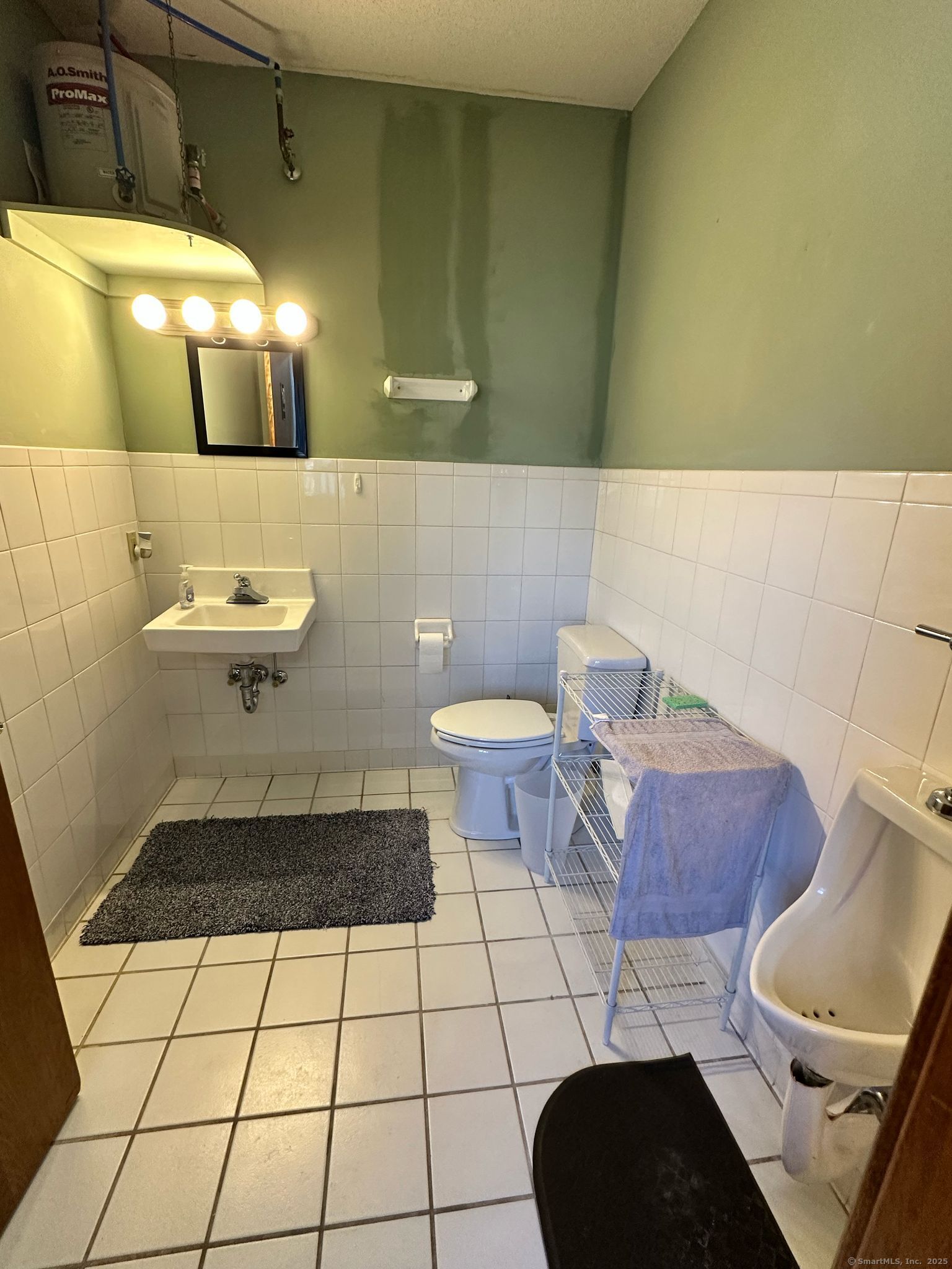 Meriden, Connecticut 06451, United States, ,Residential,Active,89863