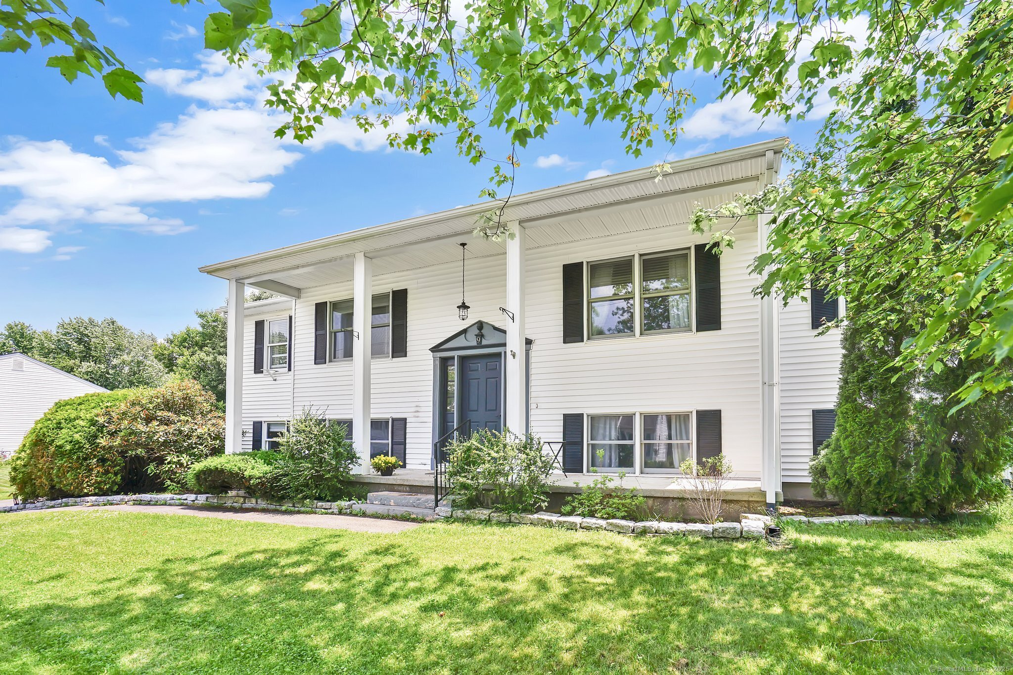 9 Renee Lane