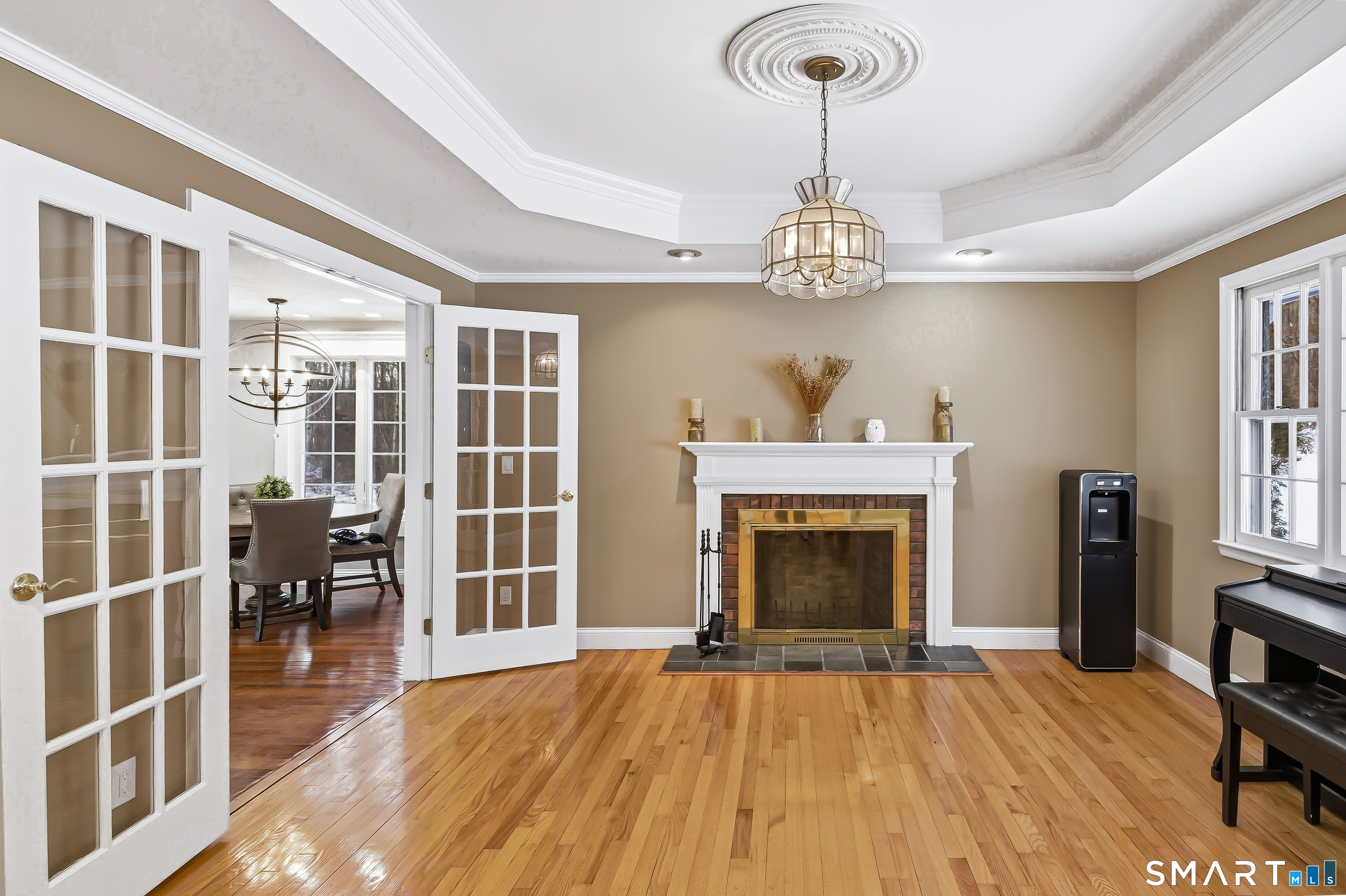 90 Robin Ridge Drive