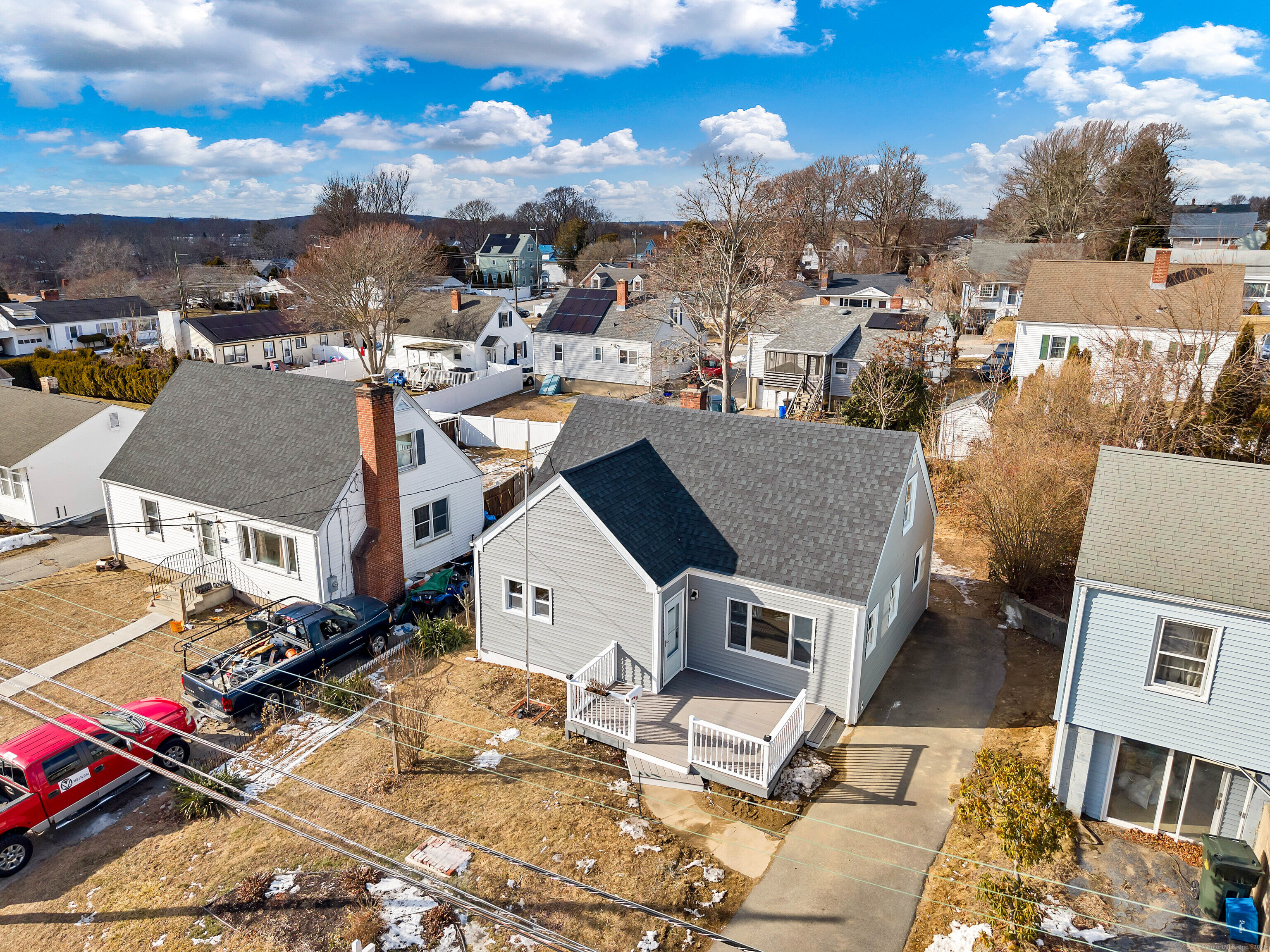 37 Sunset Street, New London, Connecticut image 6