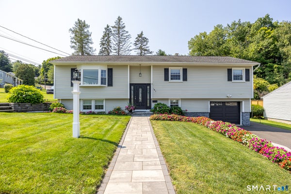 183 PLAINFIELD DR, WATERTOWN, CT 06779 - Image 1ee524bf807baaf4e52d165d6c0cbd9a/1682192709