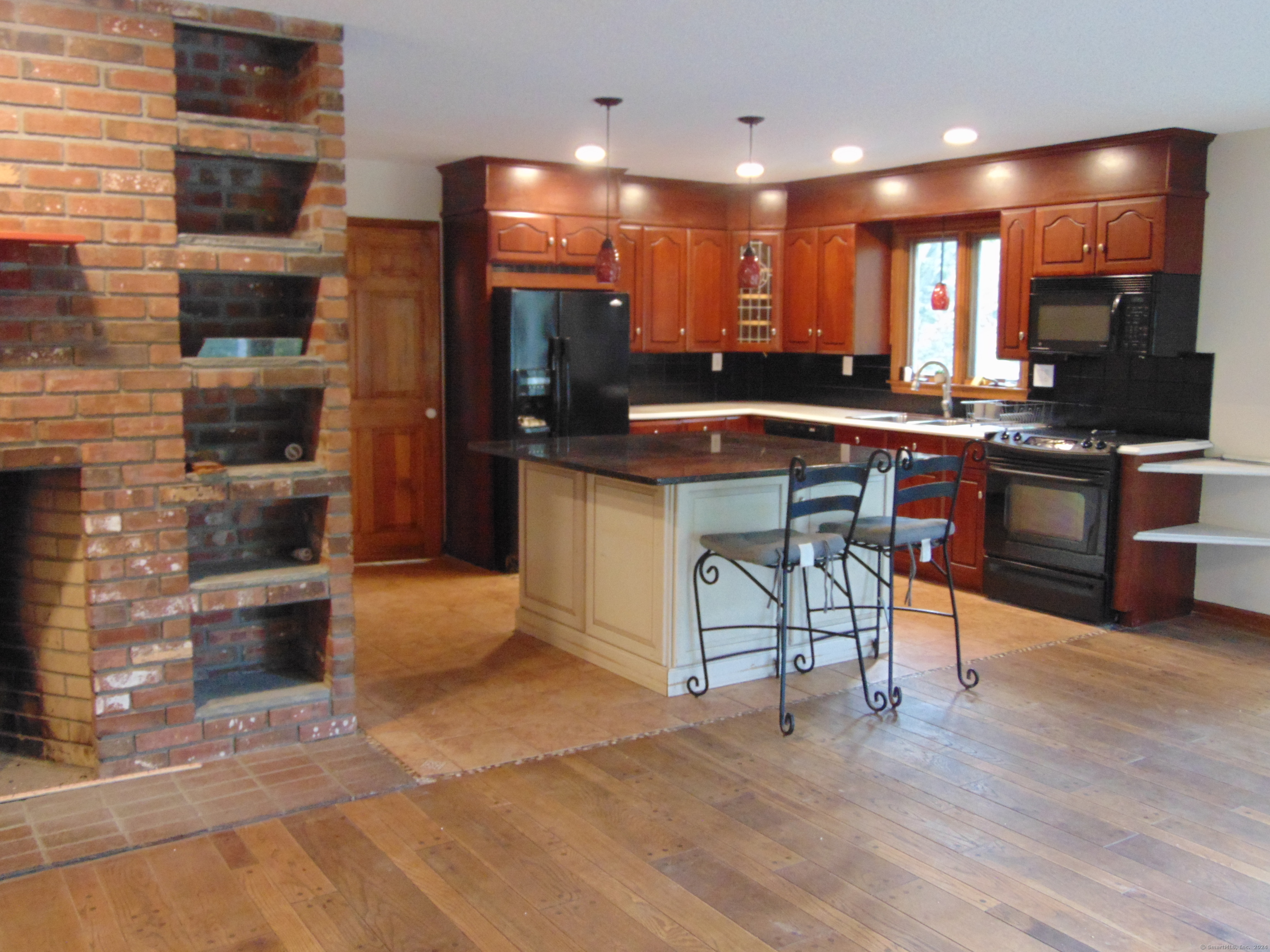 22 Ives Lane, Plymouth, Connecticut image 5