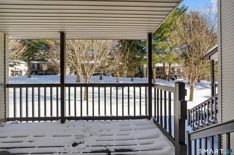 Tiny photo for 140 Barn Finch Circle #140, Naugatuck, CT 06770 (MLS # 24151733)