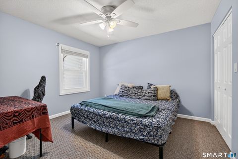 Tiny photo for 140 Barn Finch Circle #140, Naugatuck, CT 06770 (MLS # 24151733)