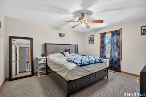 Tiny photo for 140 Barn Finch Circle #140, Naugatuck, CT 06770 (MLS # 24151733)