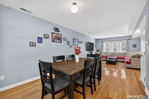 Tiny photo for 140 Barn Finch Circle #140, Naugatuck, CT 06770 (MLS # 24151733)