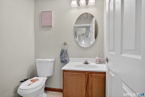 Tiny photo for 140 Barn Finch Circle #140, Naugatuck, CT 06770 (MLS # 24151733)