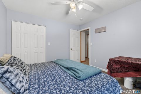 Tiny photo for 140 Barn Finch Circle #140, Naugatuck, CT 06770 (MLS # 24151733)