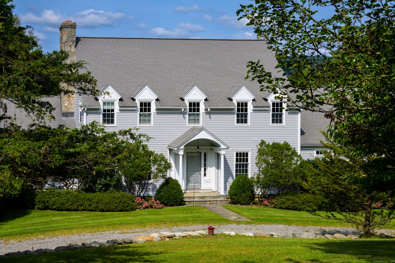 Rental Property at 61 Studio Hill Circle, Kent, Connecticut - Bedrooms: 4 
Bathrooms: 5.5 
Rooms: 8  - $12,000 MO.