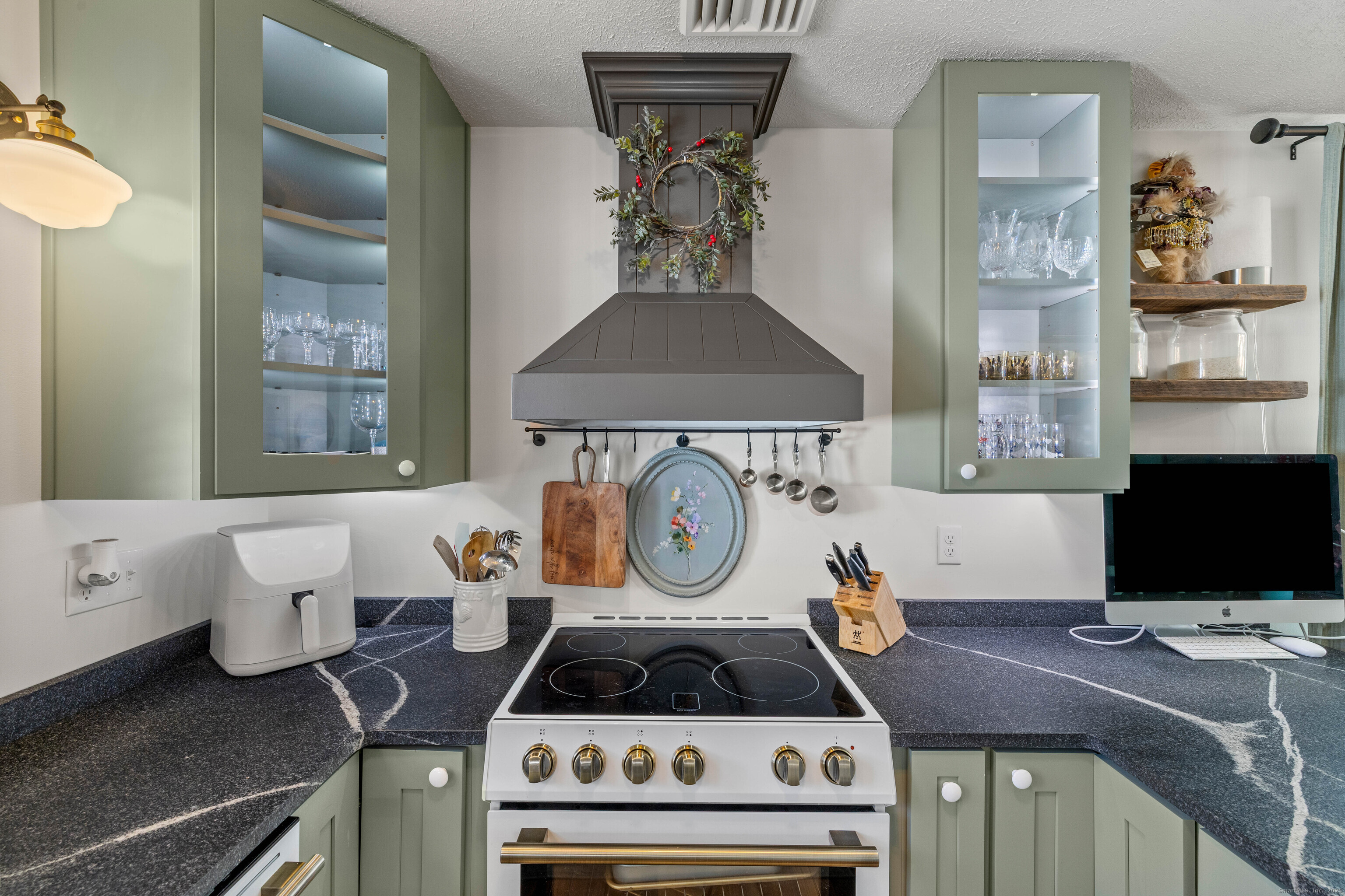 552 Laurel Hill Road