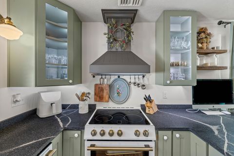 Tiny photo for 552 Laurel Hill Road, Norwich, CT 06360 (MLS # 24143396)