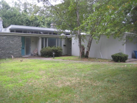Homes For Sale - 62 Mohegan Road<br/> Norwich, CT 06360