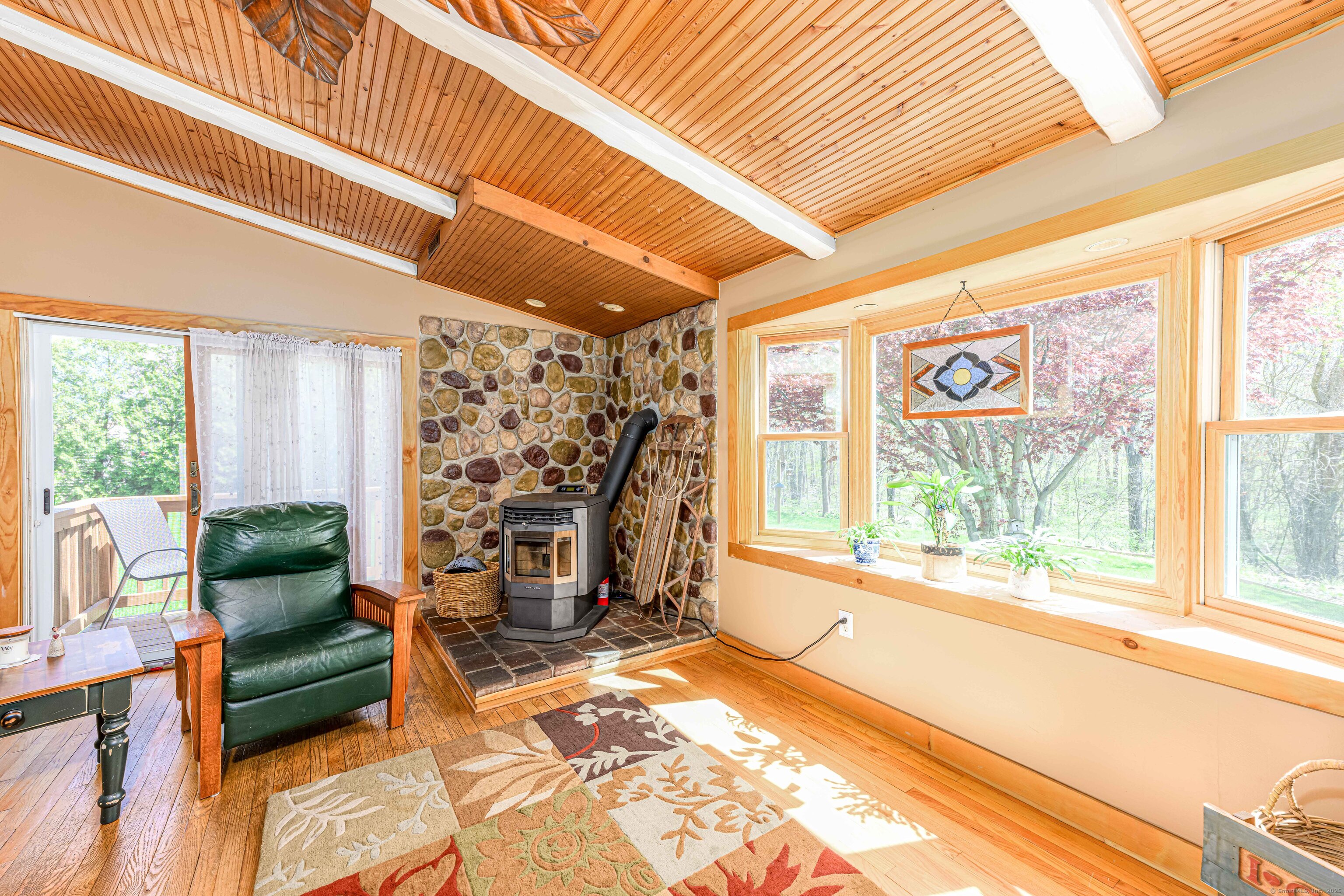 929 Totoket Road, North Branford, Connecticut image 13
