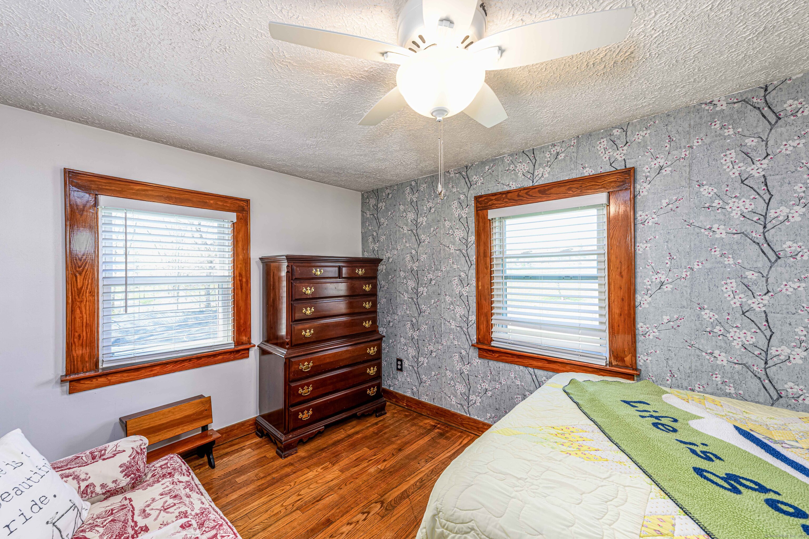 929 Totoket Road, North Branford, Connecticut image 7