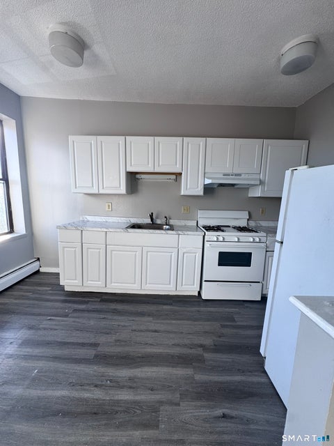 Photo of 56 Maple Avenue #302, Hartford, CT 06114 (MLS # 24214101)