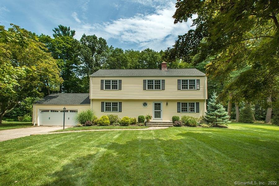 Photo 1 of 28 Hitchcock Road, Westport, Connecticut, $852,500, Web #: 170167803