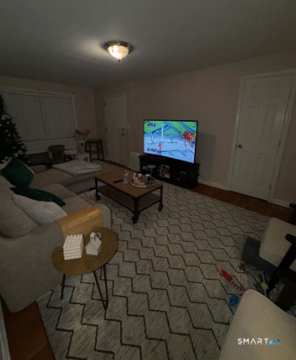 Photo of 186 Seaton Road #APT 2, Stamford, CT 06902 (MLS # 24148663)